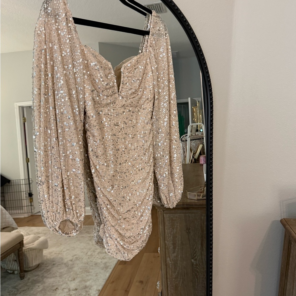 VICI Luxxel Sequined Ruched Long-Sleeve Mini Dress in Champagne